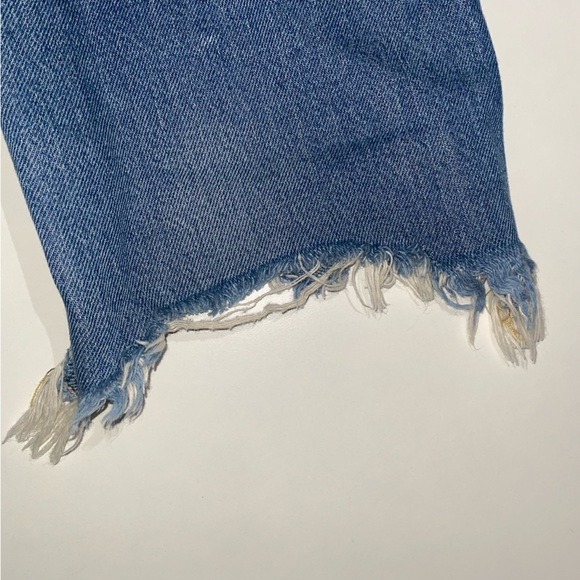 NWOT WE THE FREE MAGGIE MID RISE DISTRESSED JEANS FREE PEOPLE POPULAR BRAND - Picture 12 of 15